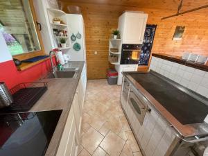 Mountain View Cottage