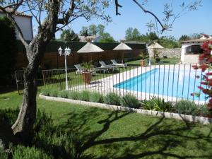 Maisons de vacances Les chambres d'hotes d'Eloise, piscine privee : photos des chambres