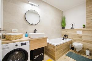 Cappuccino Colors at West Residence