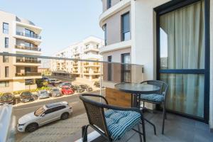 Cappuccino Colors at West Residence