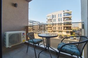 Cappuccino Colors at West Residence