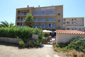 Hotels Hotel Beach : photos des chambres