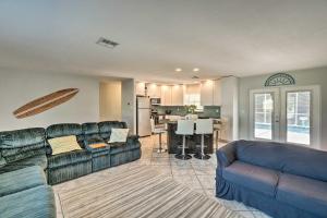 Sun-Kissed Escape Pool, Near Golf Courses!