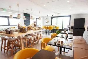 Campanile Clermont Ferrand - Le Brezet - 奥比埃