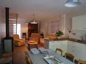 Maisons de vacances Grande ferme renovee avec equipements familiaux, proche de Bergues et Dunkerque - FR-1-510-169 : photos des chambres