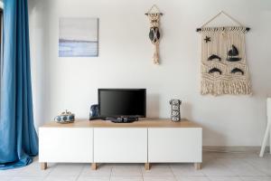 Mouramar One bedroom apartment, with pool