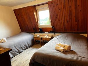 Hotels AUBERGE DE LA VOUTE : photos des chambres