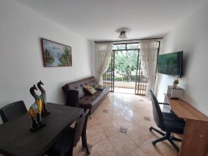 Apartamento Centro Comercial la Central - 3 Habitaciones