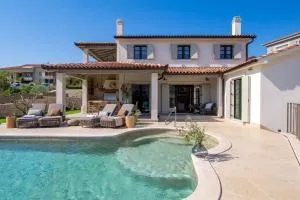 Villa Leucolea with pool - Orlec