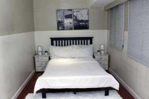 A2J BGC Luxury 2BR Loft Near Burgos Circle & Malls