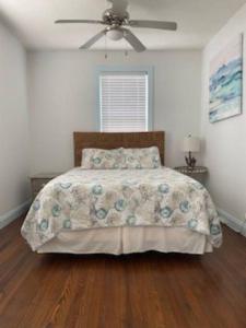 Queen Suite room in Saltwater Inn