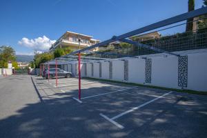 Hotels IBIS Cannes Mouans Sartoux Piscine parking gratuit : photos des chambres