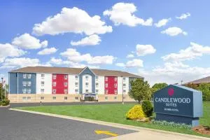 Candlewood Suites Ofallon, Il - St. Louis Area by IHG - كلينسفيل