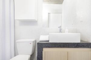 Chic and Minimalist loft