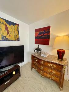 Appartements Grand T2 Plein centre historique avec ascenseur : photos des chambres