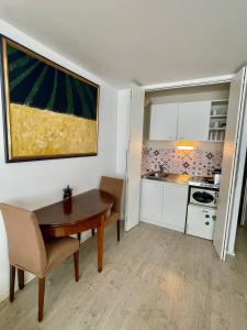 Appartements Grand T2 Plein centre historique avec ascenseur : photos des chambres