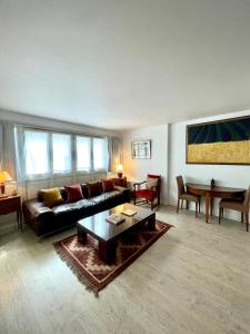Appartements Grand T2 Plein centre historique avec ascenseur : photos des chambres