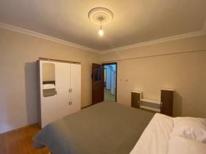 2 bedrooms central area located appartment 2 floor
