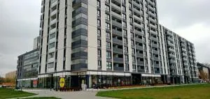 Aura Sky Ostrobramska Prestige - Gocławek