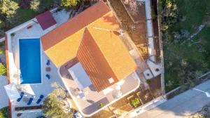 Amazing house W pool and big sunny terrace close to sea & beach