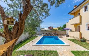 Gorgeous Home In Pula With Wifi