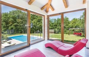 Nice Home In Sv,petar U Sumi 