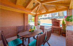 3 Bedroom Amazing Home In Vizinada 