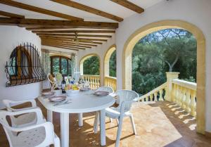 Morera by Aguilarent