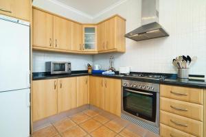 Casa Rio by Aguilarent