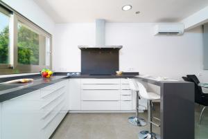 Casa Javi by Aguilarent