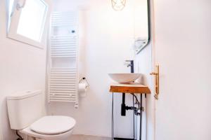 Sara 8 - free WIFI, chill-out, private pool, private tennis court - by Holiday Rentals Villamar