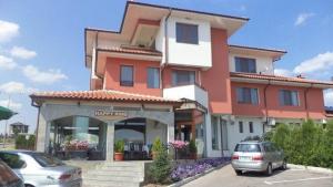 2 star pansion Happy Ring Guest Rooms Haskovo Bulgaaria