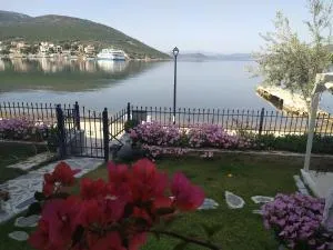 Blue Dreams - Áyios Dhimítrios