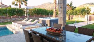 Villa Alexandros