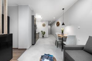 WeStay Apartments #1, The Luxury Suites