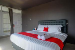 RedDoorz near Bukitsari Semarang