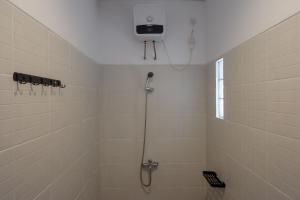 RedDoorz near Bukitsari Semarang