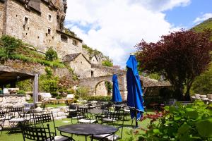 Hotels Hotel-Restaurant Le Manoir De Montesquiou : photos des chambres