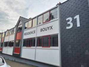 Residence Bouyx - 3-star hotels in Cholet