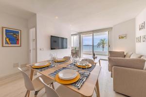 Beachfront Apartment Sivella Mar by Sealand Villas
