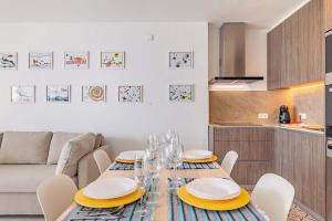 Beachfront Apartment Sivella Mar by Sealand Villas