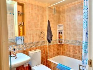 Charming Flat in Torrox Costa