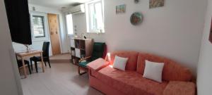 Apartment "Orangina" Sea - Nature - Relax - Ideal for Couples