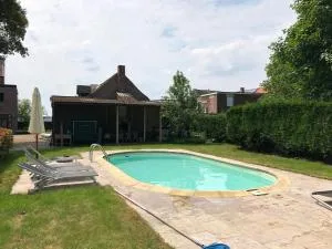 Tents @ Tomorrowland - Duffel