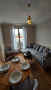 Appartements Appartement refait a neuf La Garenne Colombes : photos des chambres