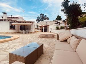 Villa Alhambra - Dale a tu familia las vacaciones y el descanso que se merecen