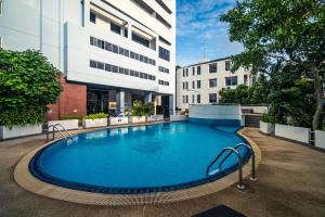 Patong Tower apartment by Lofty