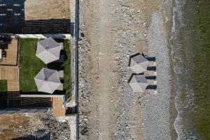 Deux Paradis, a BeachFront Retreat, By ThinkVilla