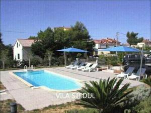 Studio apartments 100m away from the beach, Vila Štedul, Barbat 422A, Rab 
