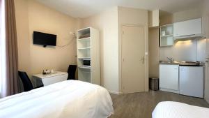 Hotels Hotel des quatre saisons : photos des chambres